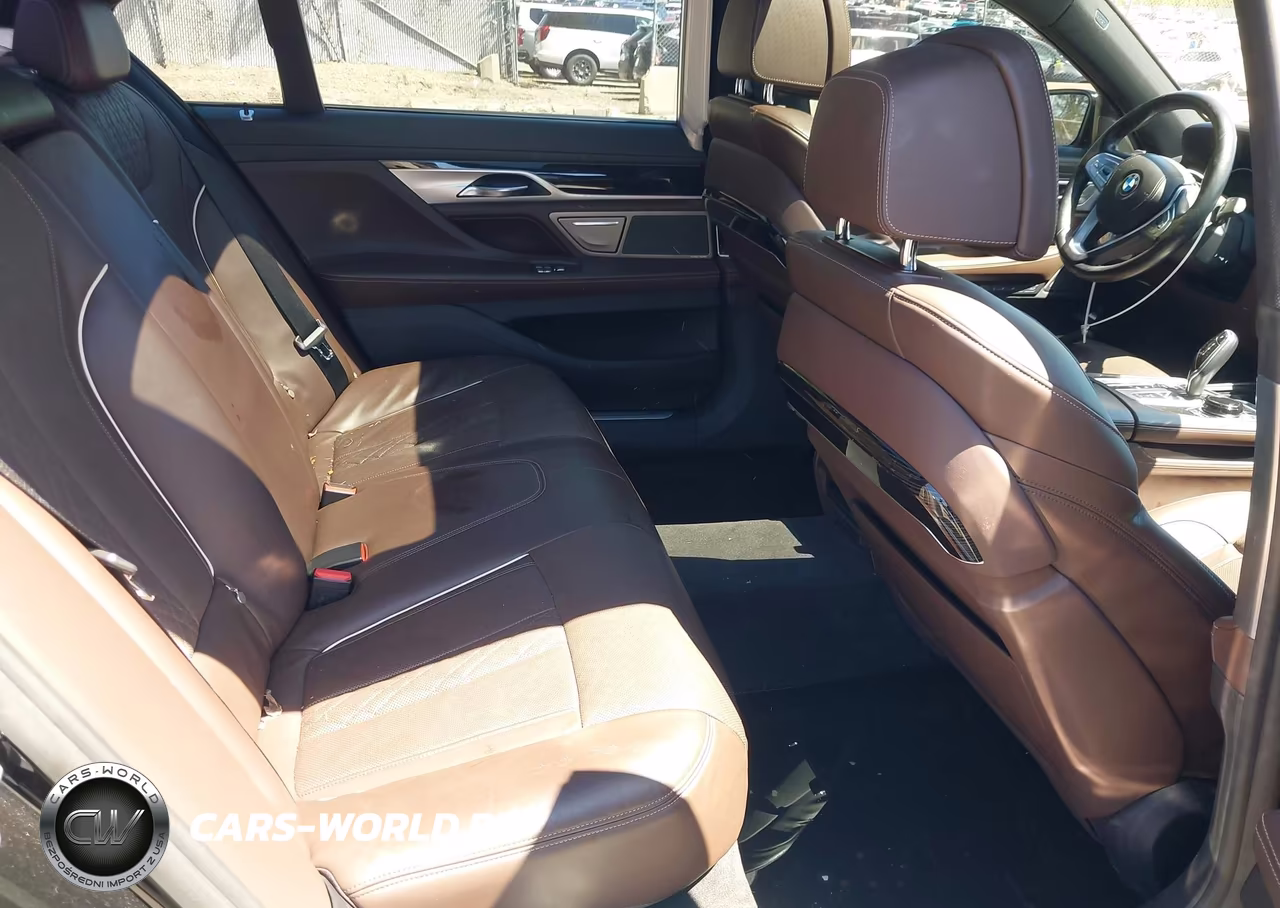 2018 BMW Alpina B7 xDrive VIN:WBA7F2C54JB238713 - 8