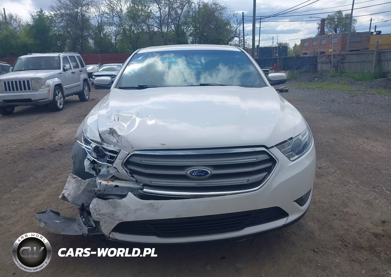 2016 Ford Taurus Sel VIN:1FAHP2H89GG118737 - 12