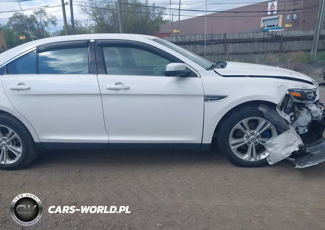 2016 Ford Taurus Sel VIN:1FAHP2H89GG118737 - 13