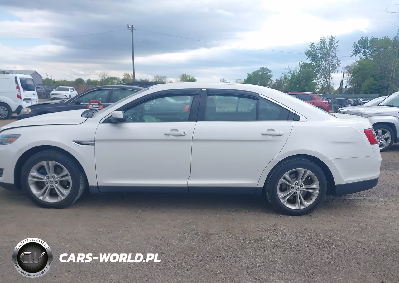 2016 Ford Taurus Sel VIN:1FAHP2H89GG118737 - 14