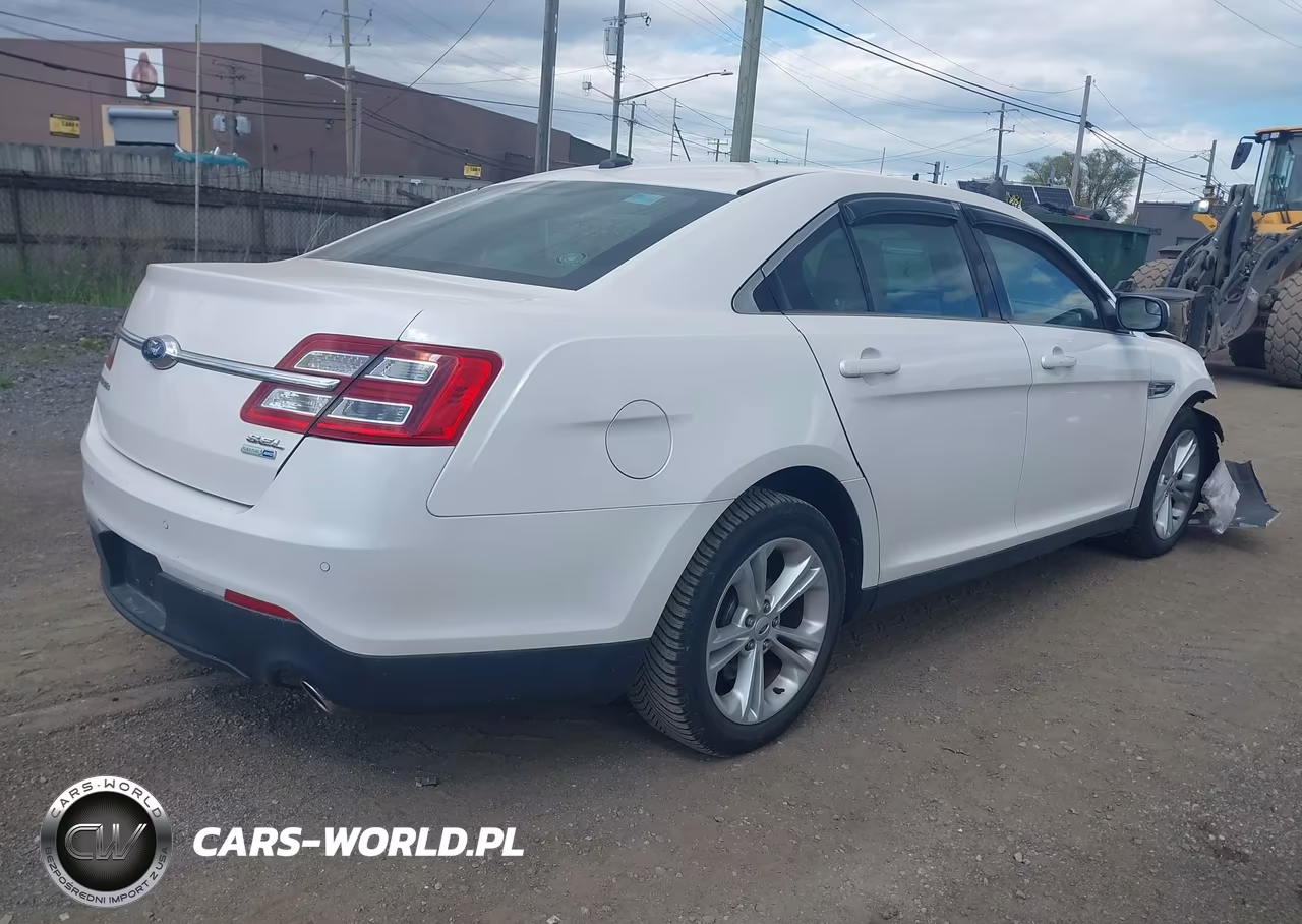 2016 Ford Taurus Sel VIN:1FAHP2H89GG118737 - 4