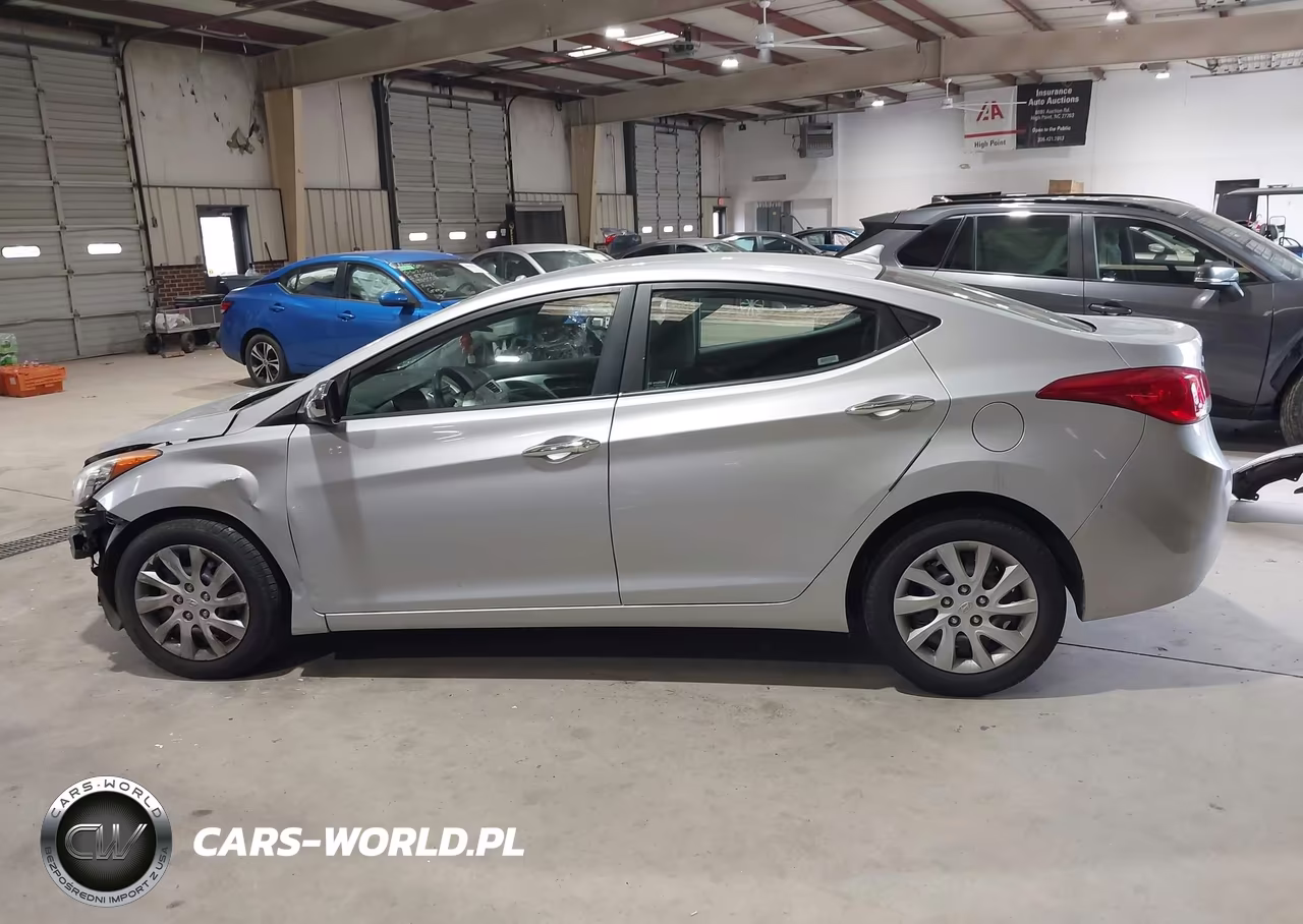 2011 Hyundai Elantra Gls VIN:5NPDH4AE4BH012864 - 15