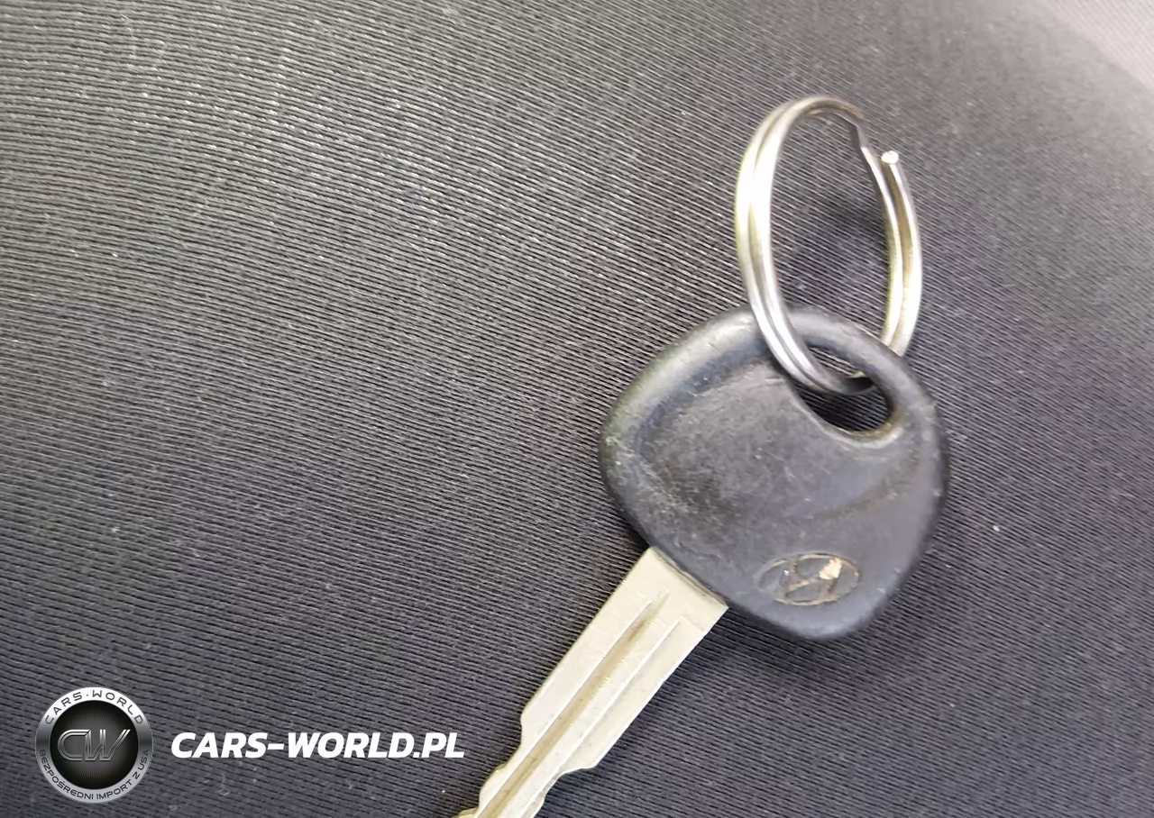 2005 Hyundai Elantra Gls-Gt VIN:KMHDN46D05U042832 - 11