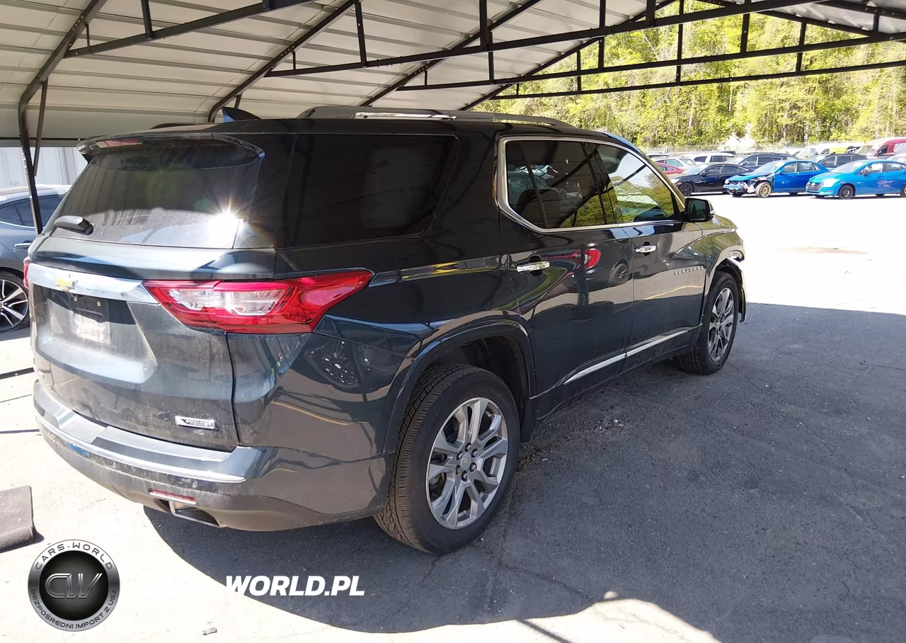 2018 Chevrolet Traverse Premier VIN:1GNEVJKW2JJ284491 - 4