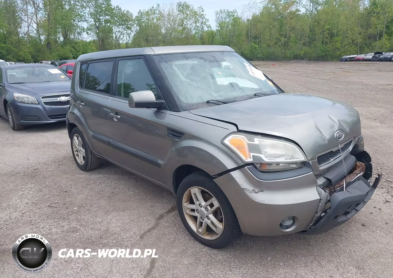 2011 Kia Soul +