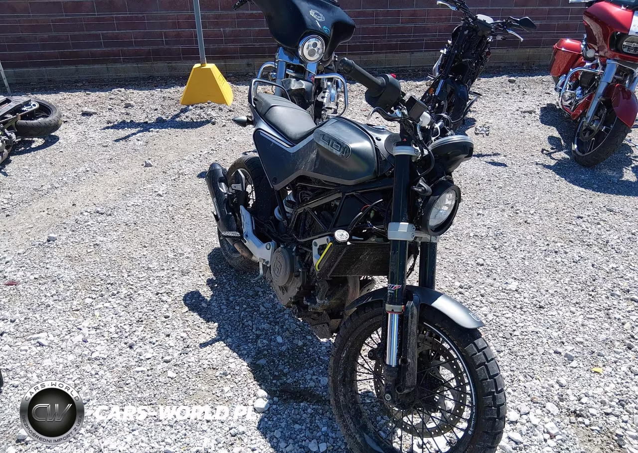 2020 Husqvarna Vitpilen 401-Svartpilen 401