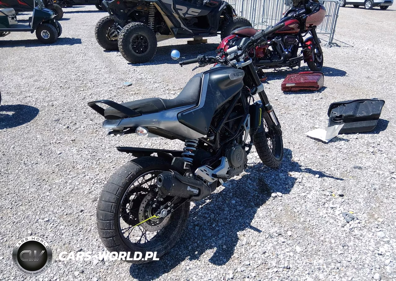 2020 Husqvarna Vitpilen 401-Svartpilen 401 VIN:MD2JUJ406LC263793 - 4