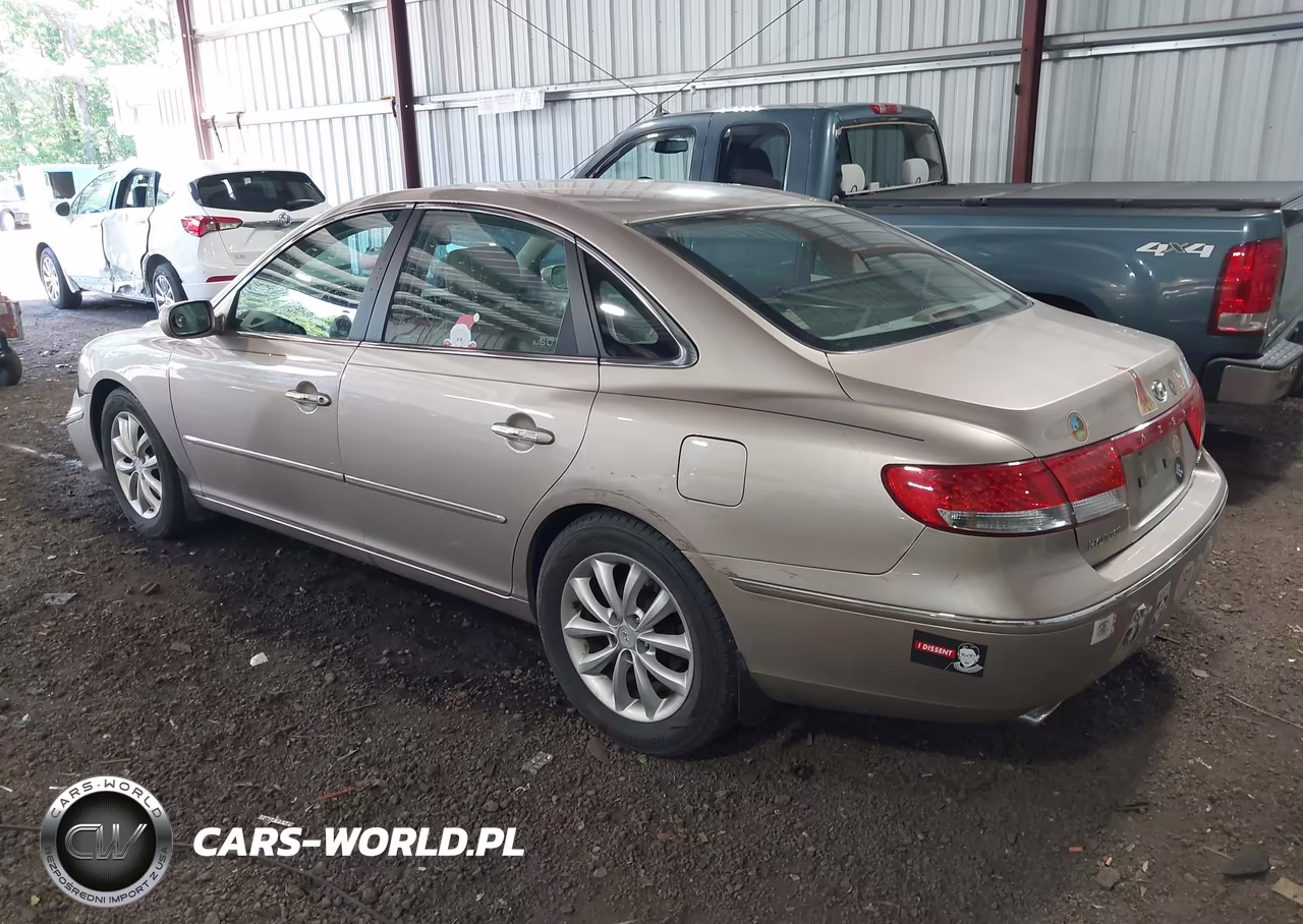 2006 Hyundai Azera Limited-Se VIN:KMHFC46F86A135469 - 3