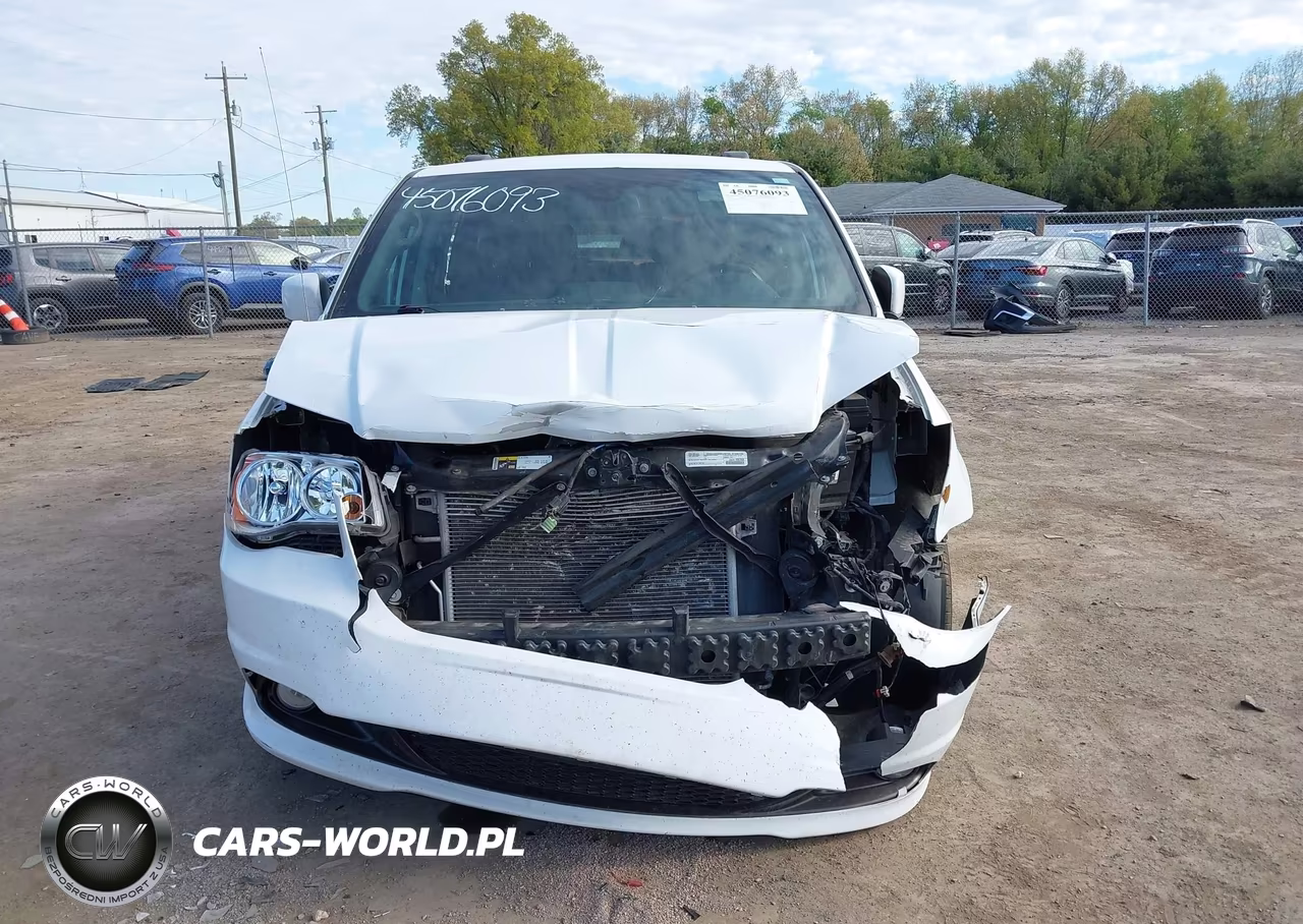 2020 Dodge Grand Caravan Sxt VIN:2C4RDGCGXLR160555 - 13