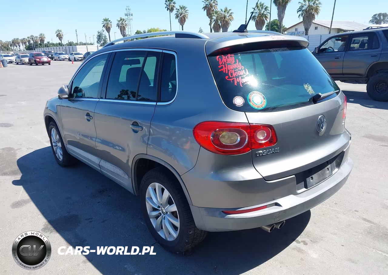 2011 Volkswagen Tiguan Se VIN:WVGAV7AX7BW502199 - 3