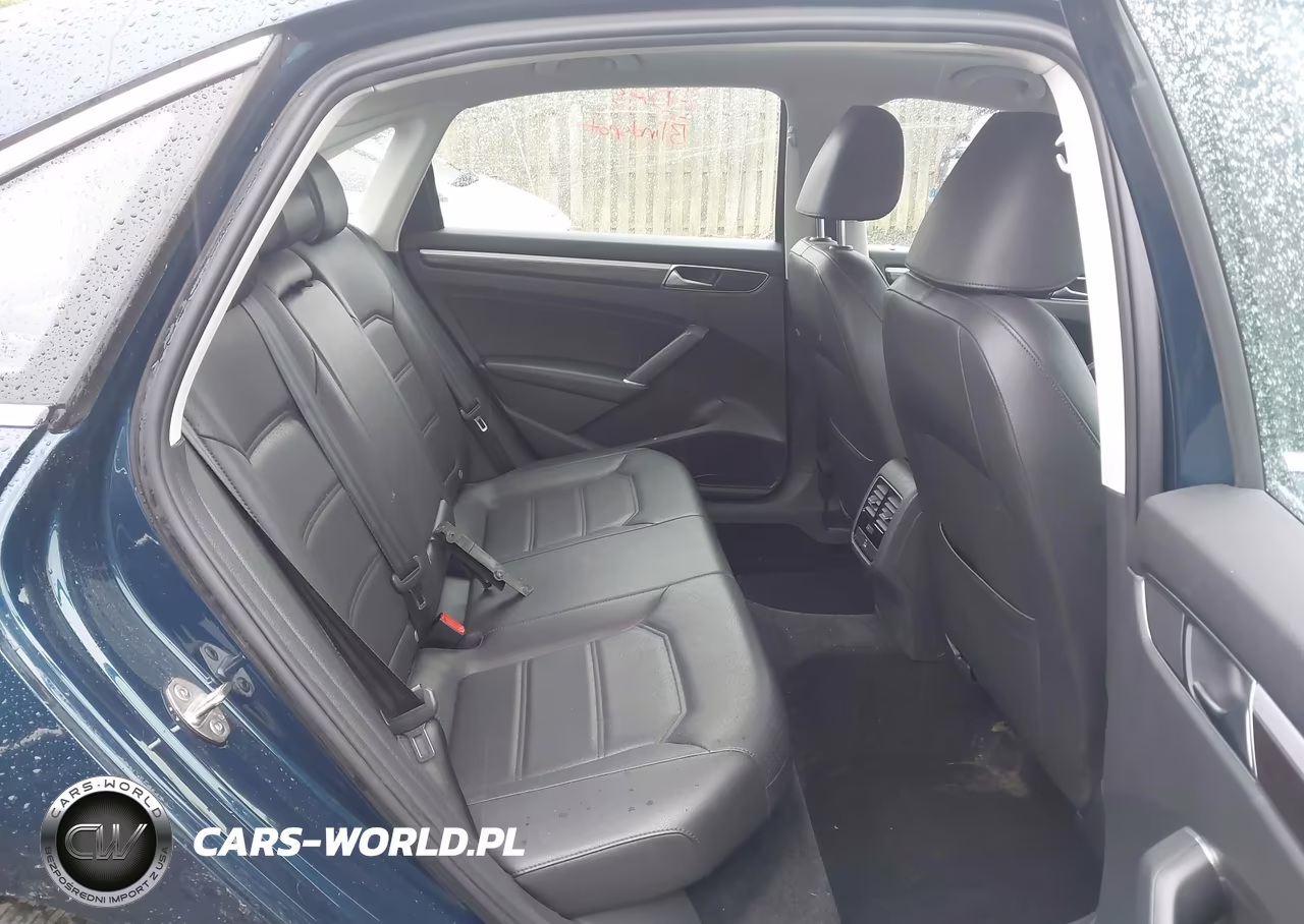 2018 Volkswagen Passat 2.0T Se VIN:1VWBA7A37JC029256 - 8