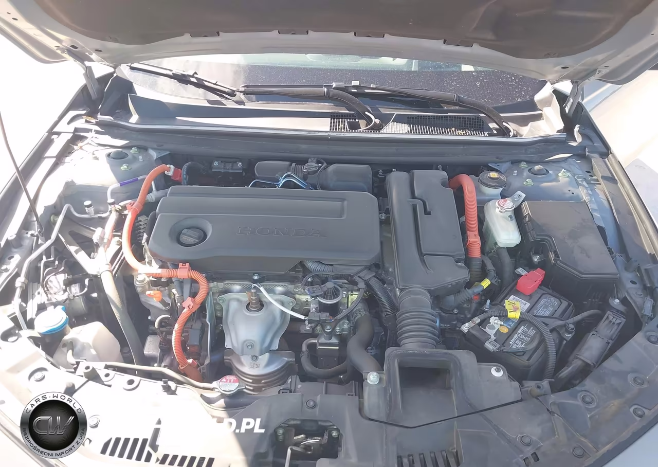 2023 Honda Accord Hybrid Touring VIN:1HGCY2F85PA023682 - 10