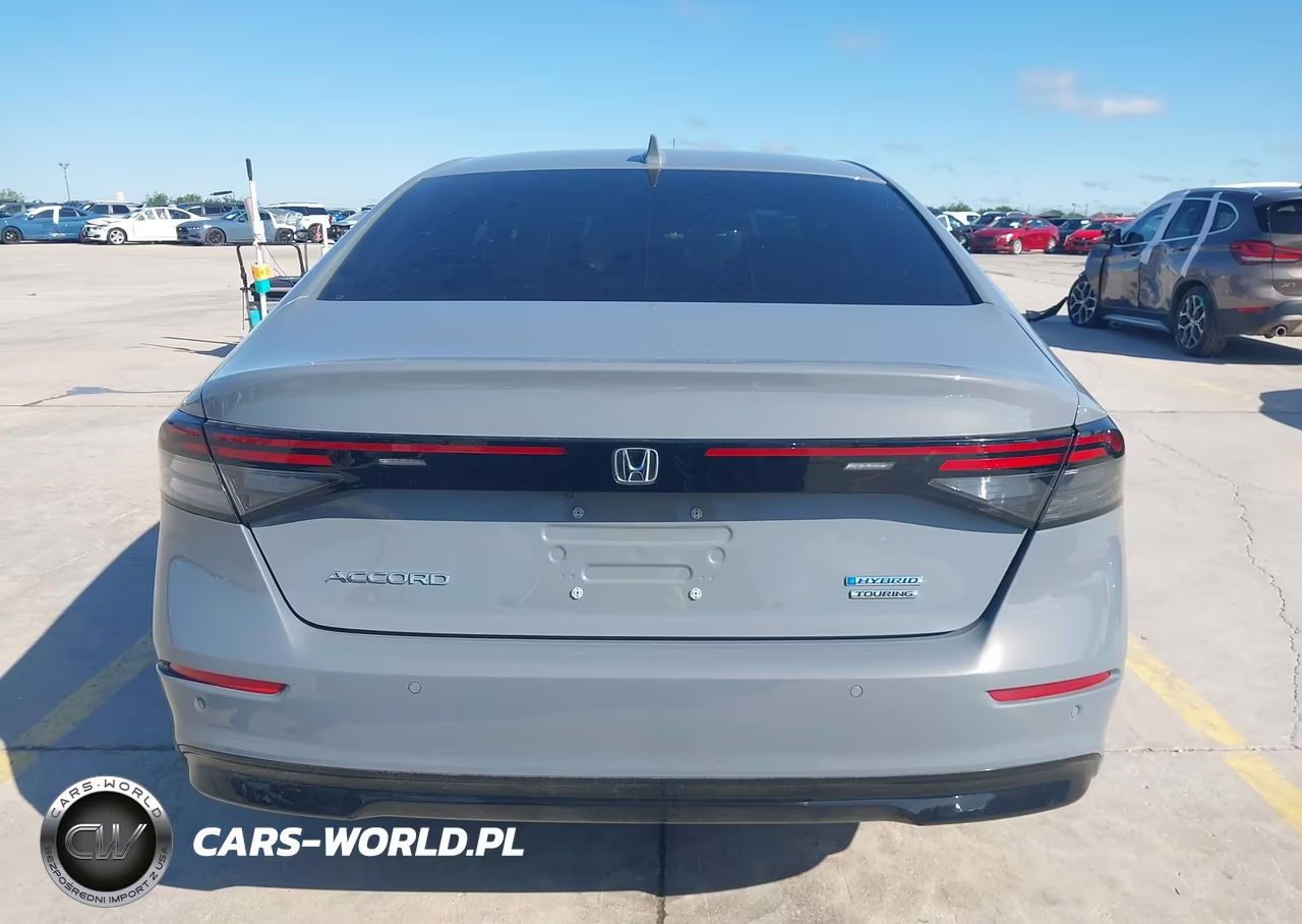 2023 Honda Accord Hybrid Touring VIN:1HGCY2F85PA023682 - 16