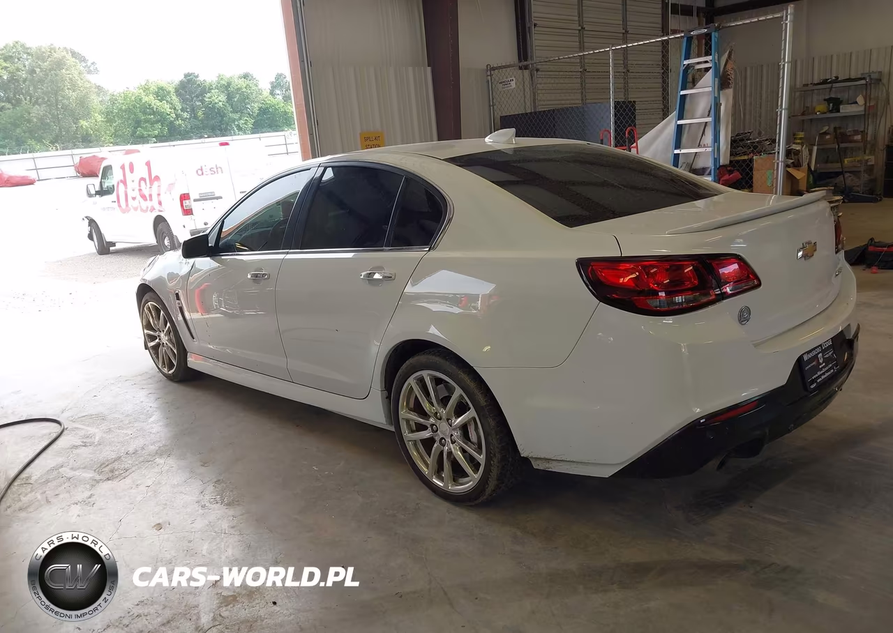 2015 Chevrolet Ss VIN:6G3F15RW2FL103216 - 3