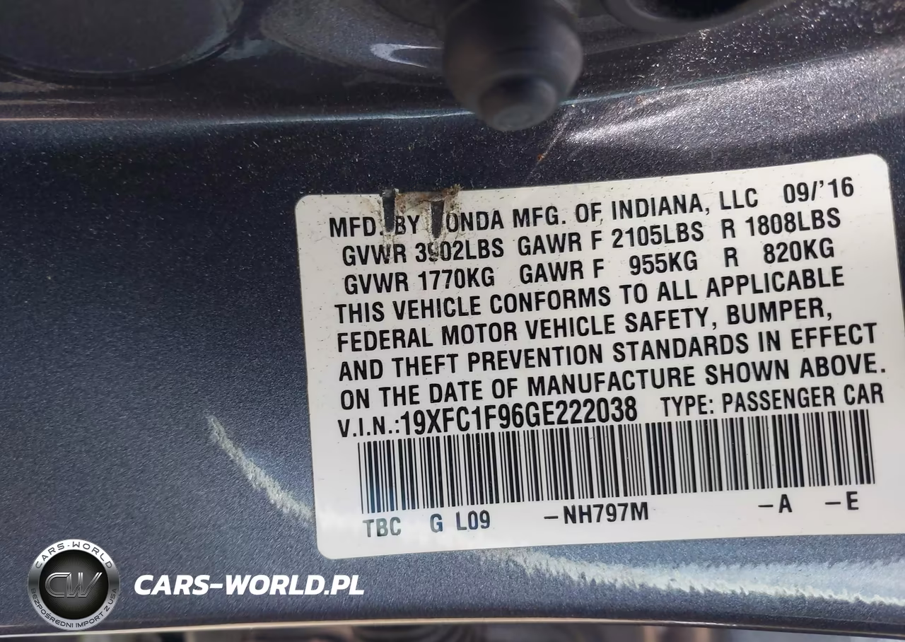 2016 Honda Civic Touring VIN:19XFC1F96GE222038 - 9