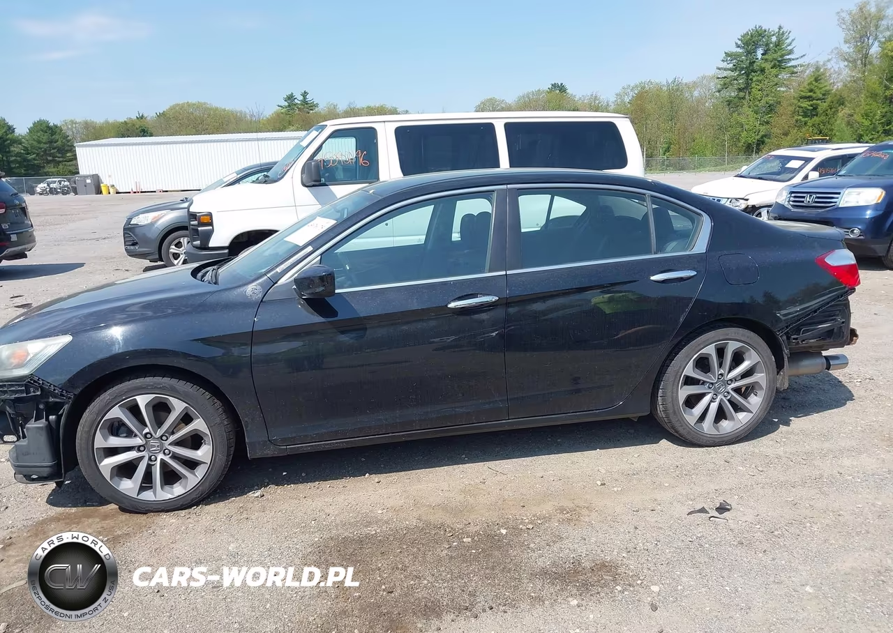 2015 Honda Accord Sport VIN:1HGCR2E56FA070464 - 14