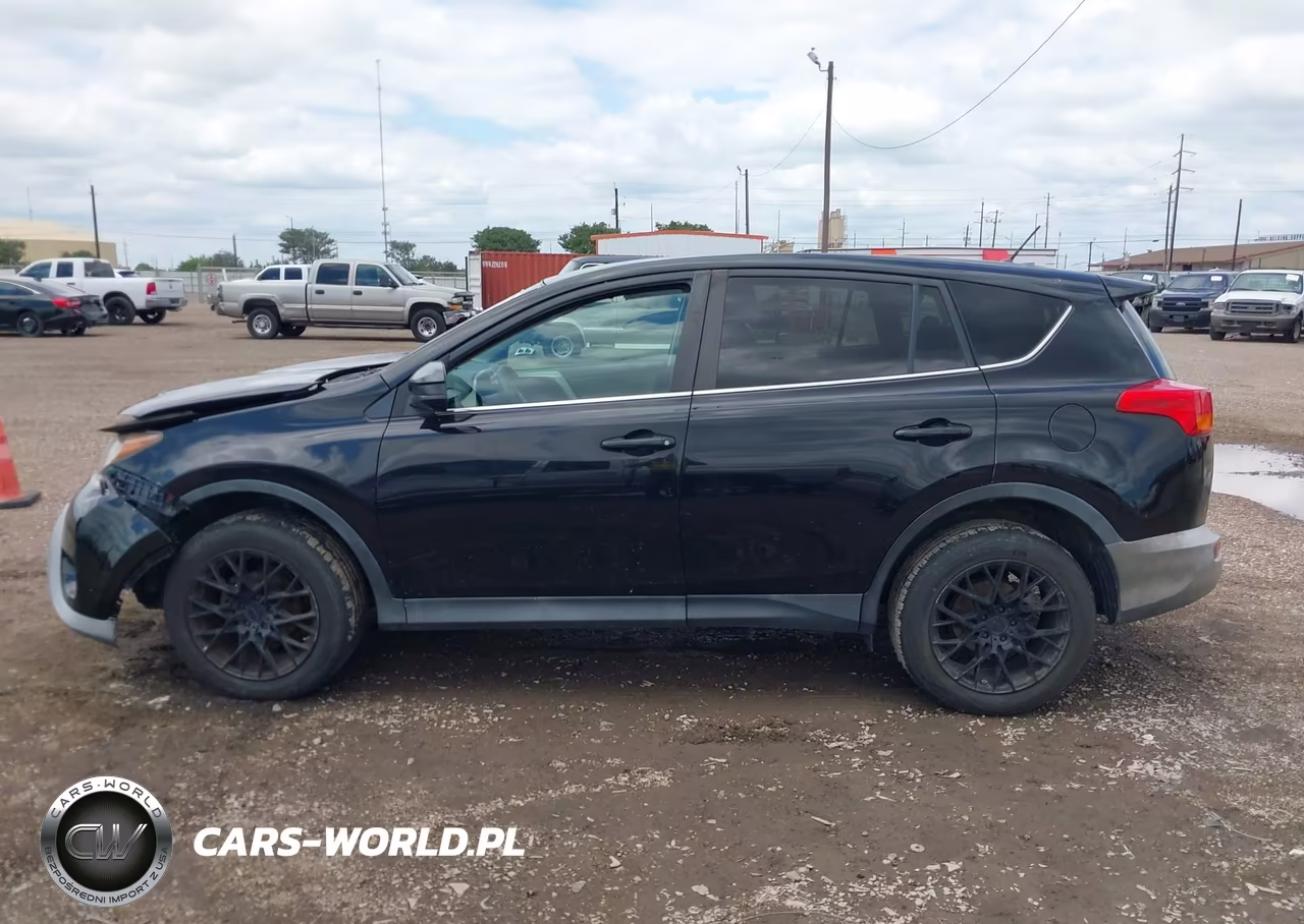 2015 Toyota Rav4 Le VIN:2T3BFREV7FW314538 - 14