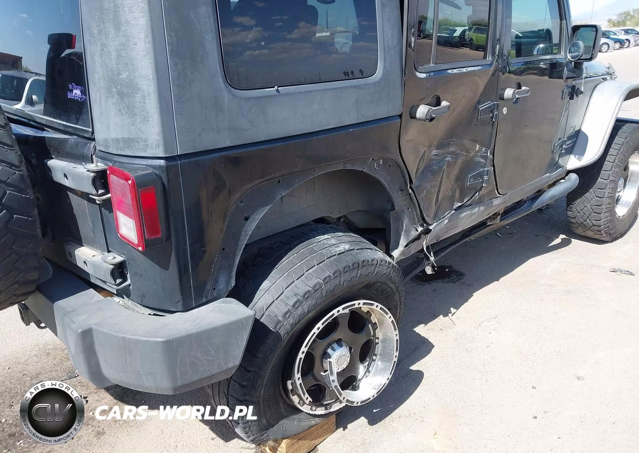 2008 Jeep Wrangler Unlimited X VIN:1J4GA39158L562232 - 6