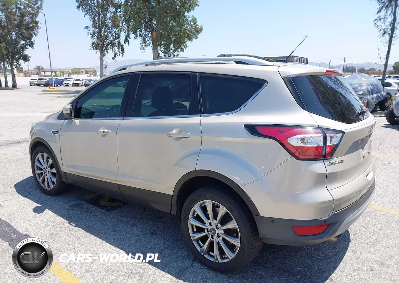 2017 Ford Escape Titanium VIN:1FMCU0JD3HUC88096 - 3