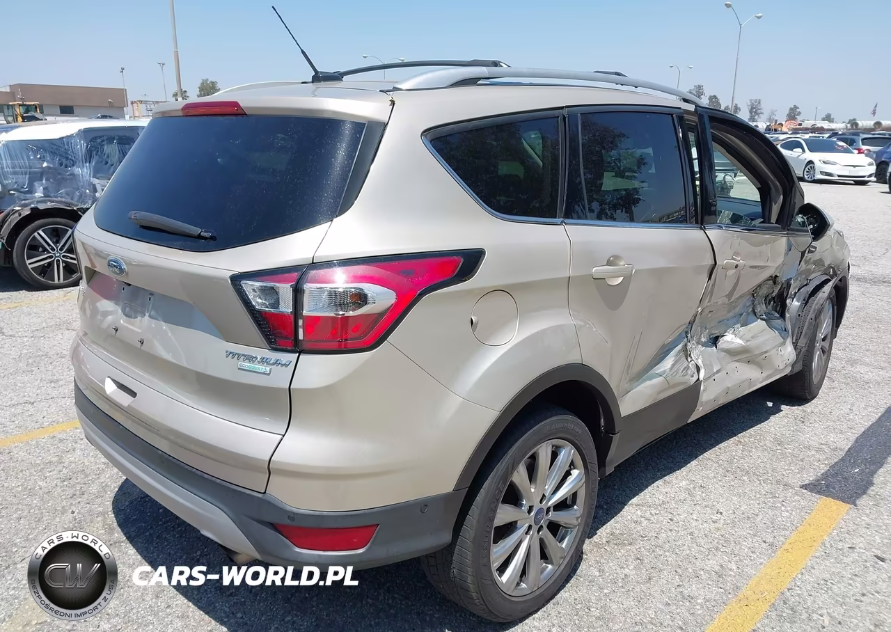2017 Ford Escape Titanium VIN:1FMCU0JD3HUC88096 - 4