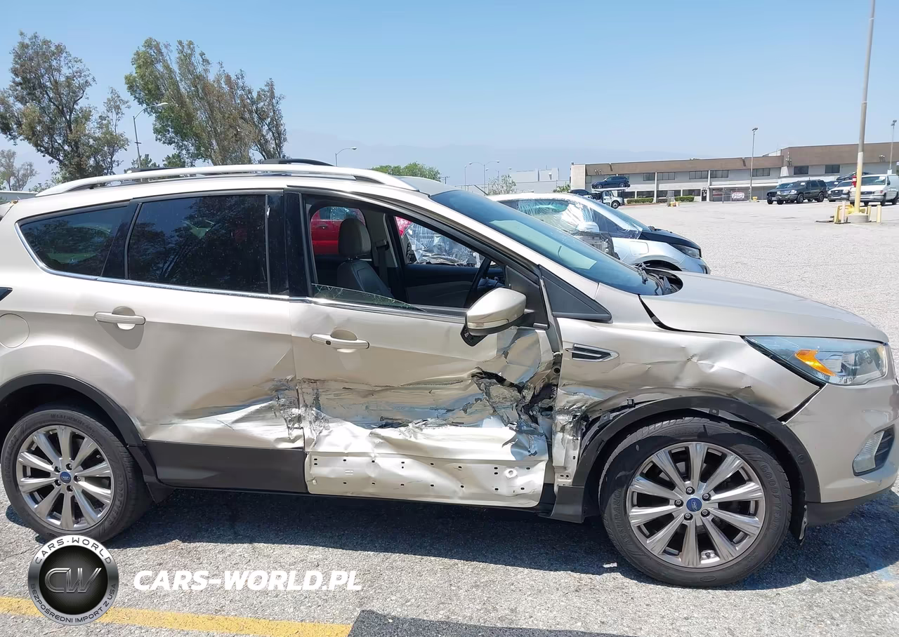 2017 Ford Escape Titanium VIN:1FMCU0JD3HUC88096 - 6