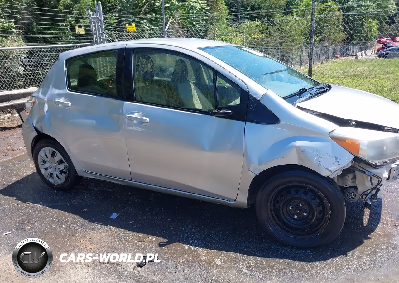 2013 Toyota Yaris Le VIN:JTDKTUD37DD549575 - 13