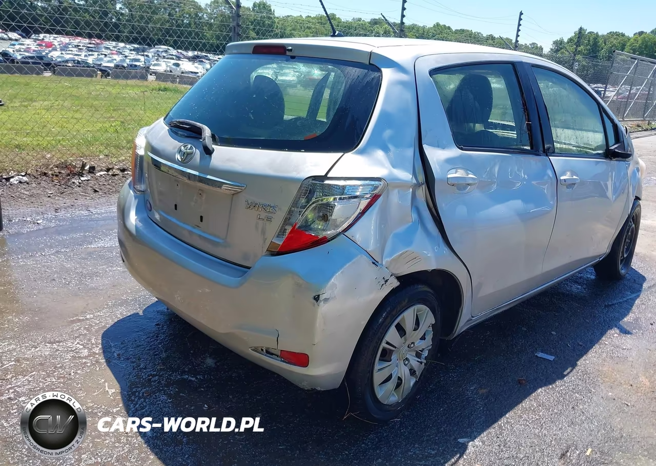 2013 Toyota Yaris Le VIN:JTDKTUD37DD549575 - 17
