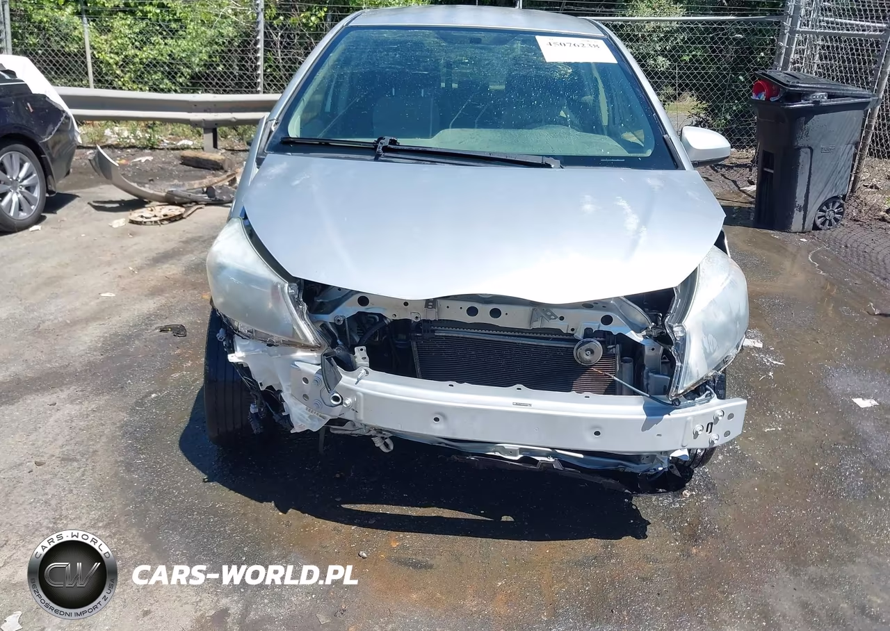 2013 Toyota Yaris Le VIN:JTDKTUD37DD549575 - 6