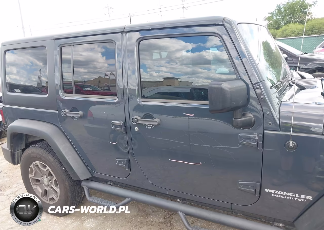 2017 Jeep Wrangler Unlimited Rubicon 4X4 VIN:1C4BJWFG7HL513298 - 13