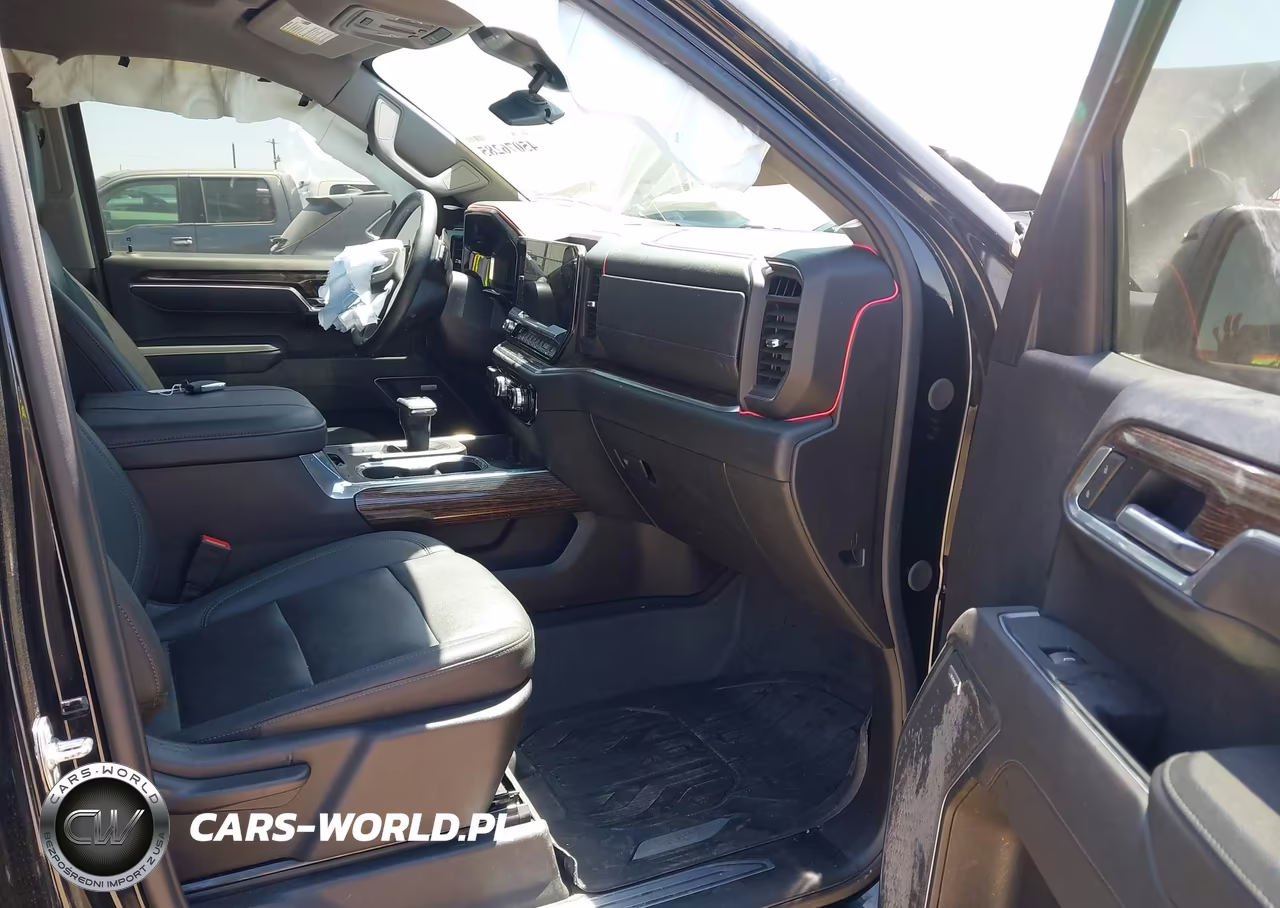 2025 GMC Sierra 1500 4Wd Short Box Elevation With 3Sb VIN:1GTUUCED8SZ254122 - 5