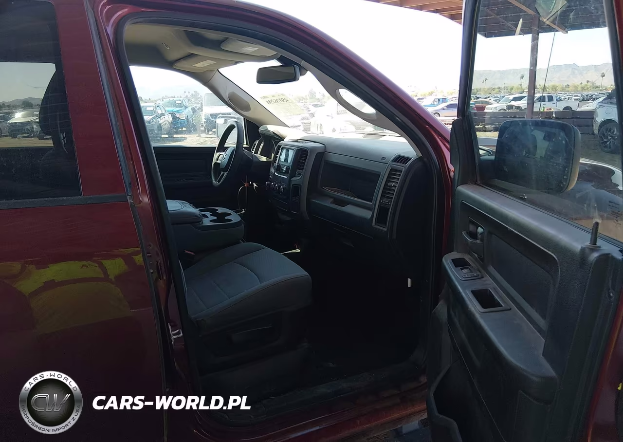 2019 Ram 1500 Classic Tradesman 4X2 6'4 Box VIN:1C6RR6FG9KS622941 - 5