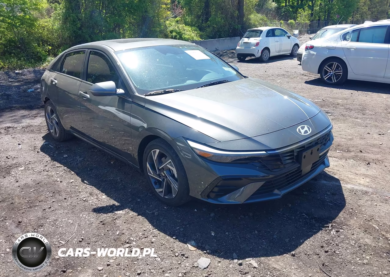 2026 Hyundai Elantra Limited – zdjęcie 1 z 17