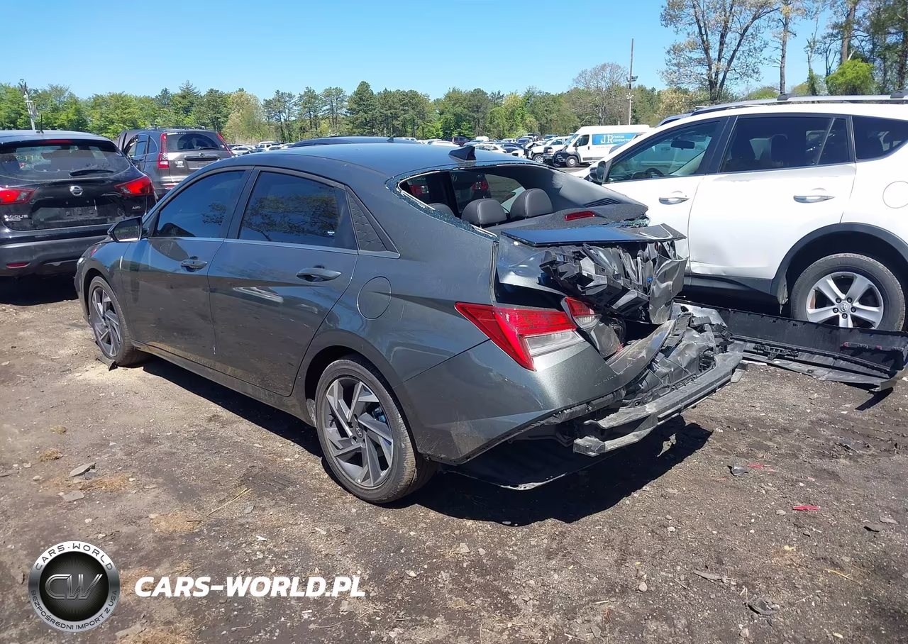 2026 Hyundai Elantra Limited VIN:KMHLP4DG6TU117730 - 3