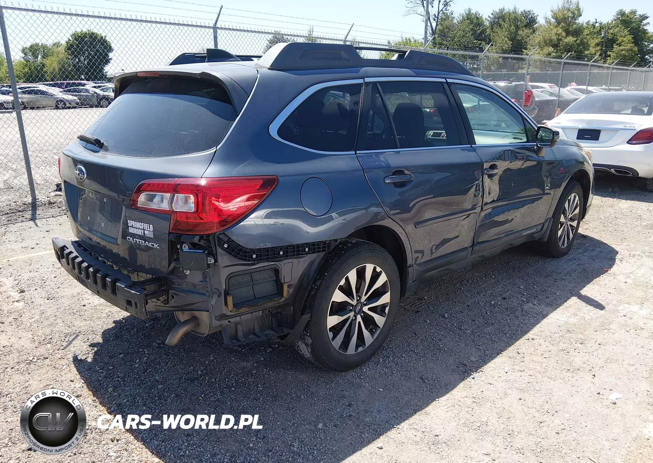 2017 Subaru Outback 3.6R Limited VIN:4S4BSENC4H3406646 - 4