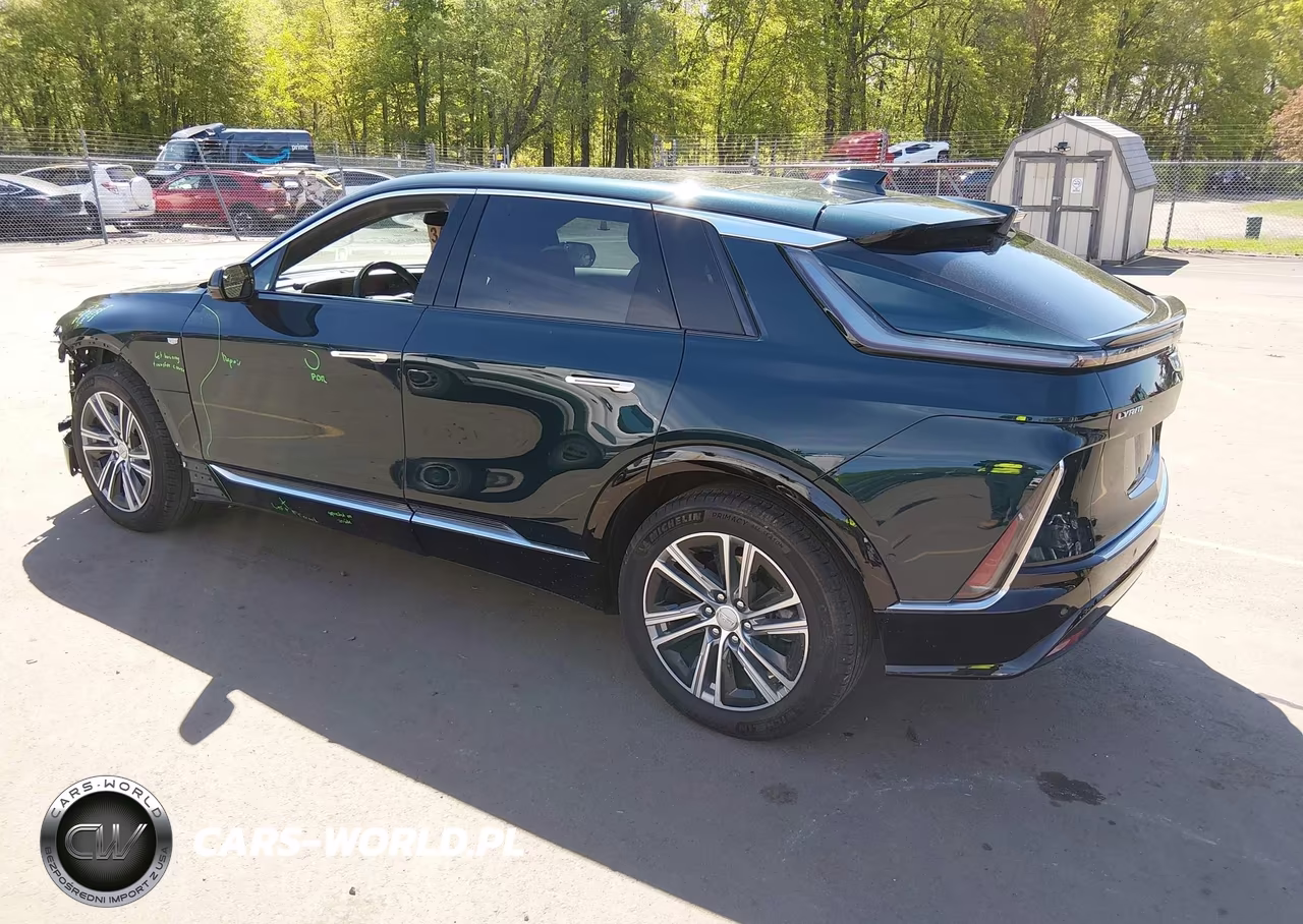 2024 Cadillac Lyriq Luxury W-1Sd VIN:1GYKPRRL4RZ104323 - 3