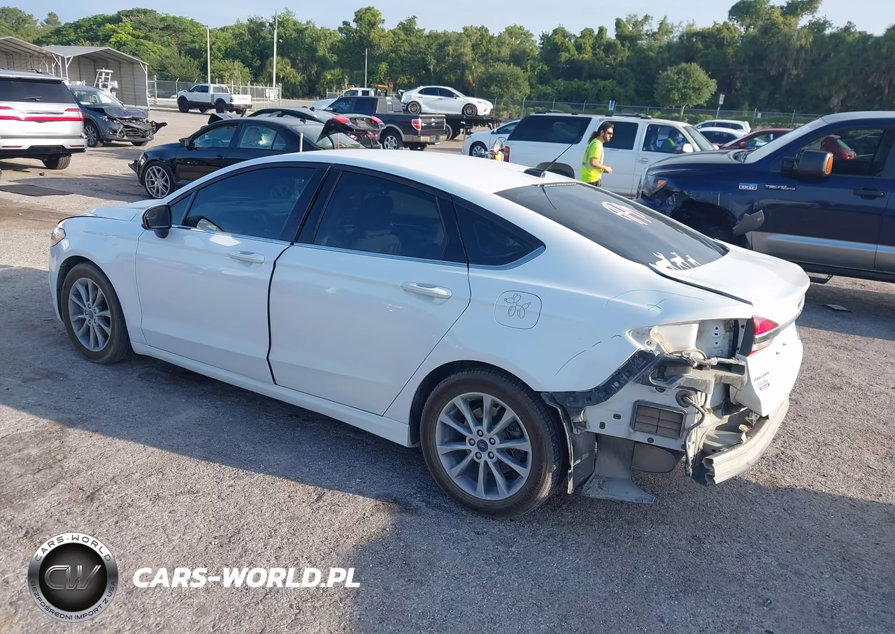 2017 Ford Fusion Se VIN:3FA6P0HD6HR154646 - 3