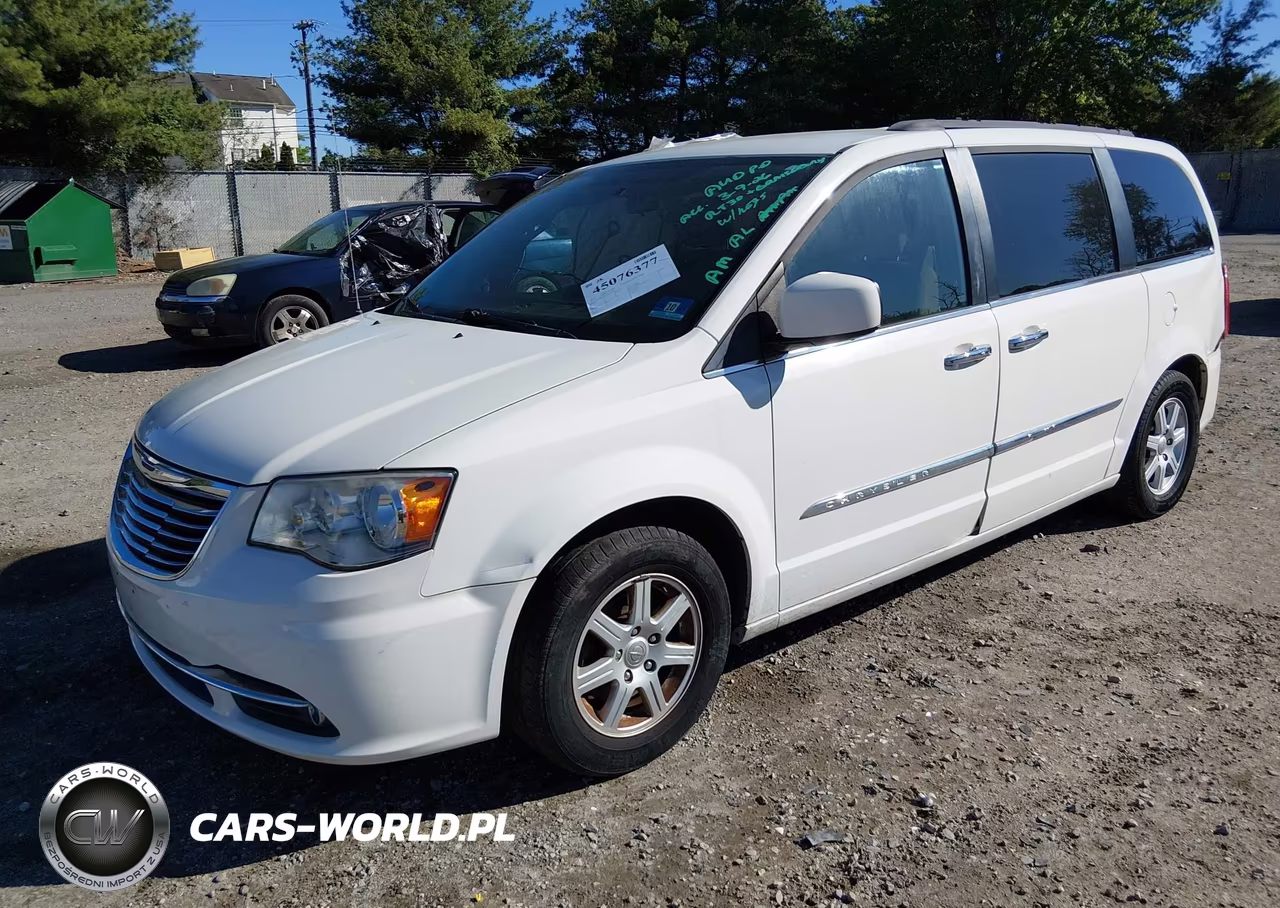 2011 Chrysler Town & Country Touring VIN:2A4RR5DG3BR765885 - 2