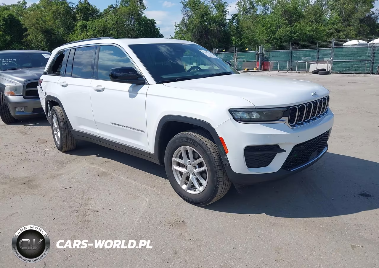 2025 Jeep Grand Cherokee Laredo X 4X4 – zdjęcie 1 z 19