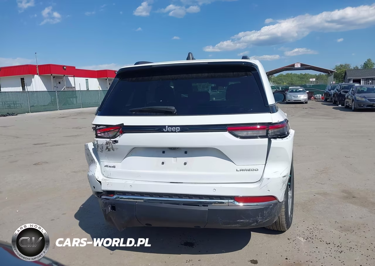 2025 Jeep Grand Cherokee Laredo X 4X4 VIN:1C4RJHAG4SC291554 - 16