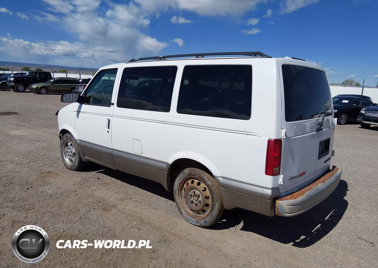 2003 Chevrolet Astro Ls VIN:1GNEL19X73B121725 - 3