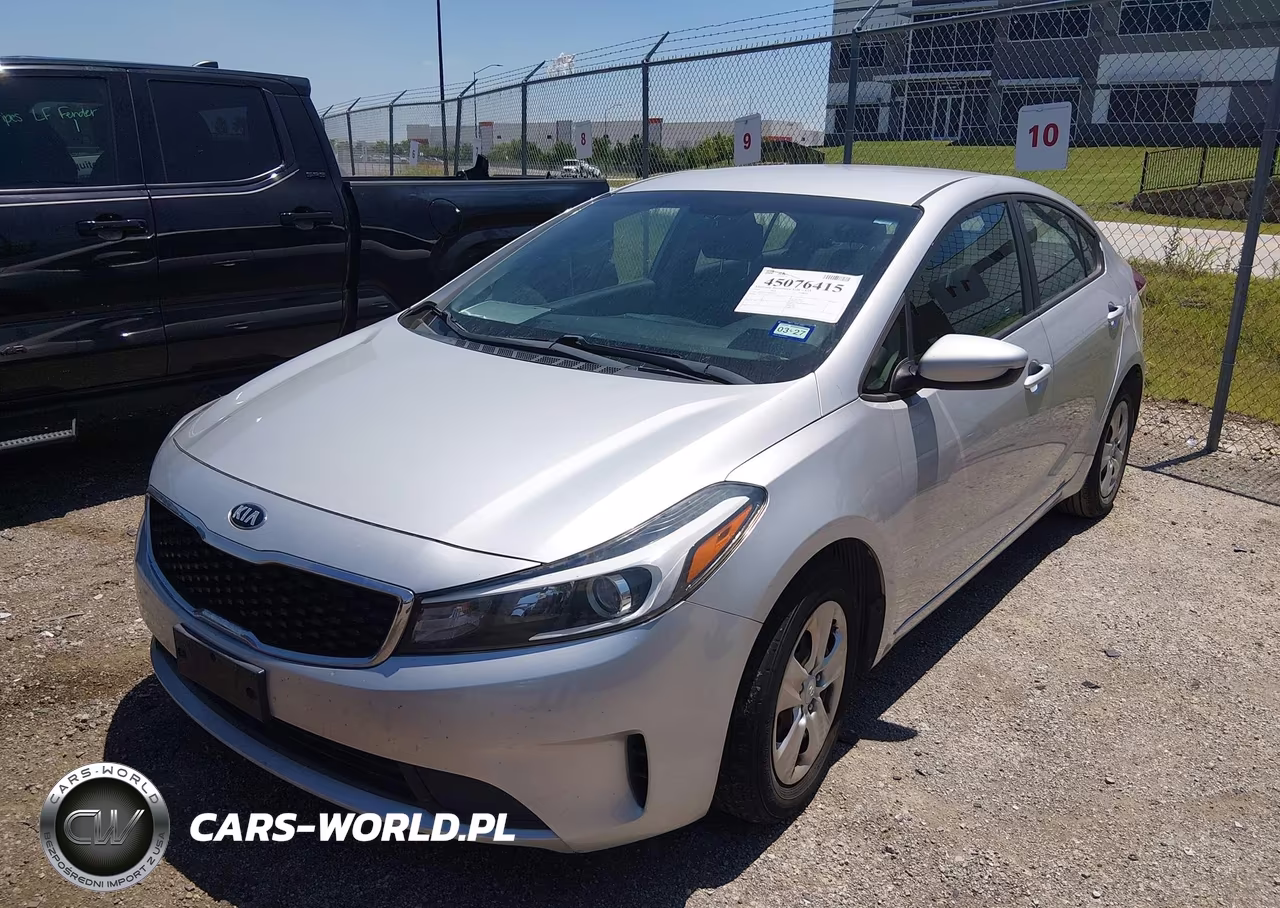 2018 Kia Forte Lx VIN:3KPFK4A70JE272631 - 2