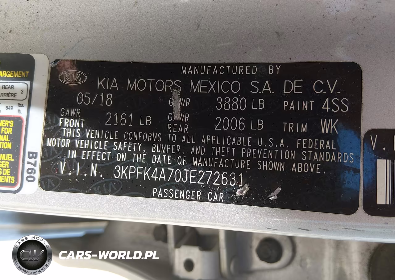 2018 Kia Forte Lx VIN:3KPFK4A70JE272631 - 9