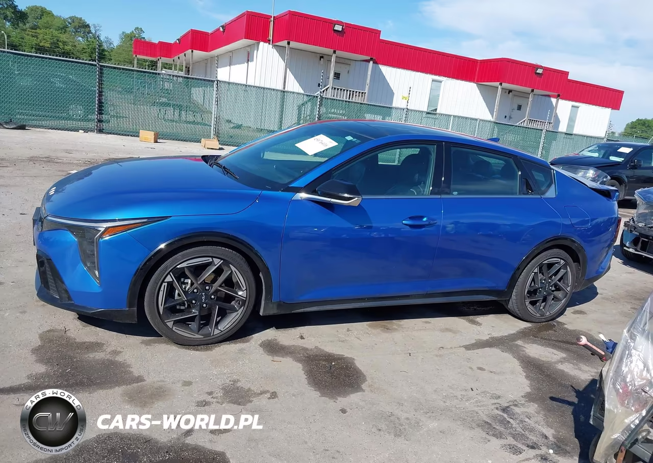 2025 Kia K4 Gt-Line VIN:3KPFW4DE5SE037724 - 14