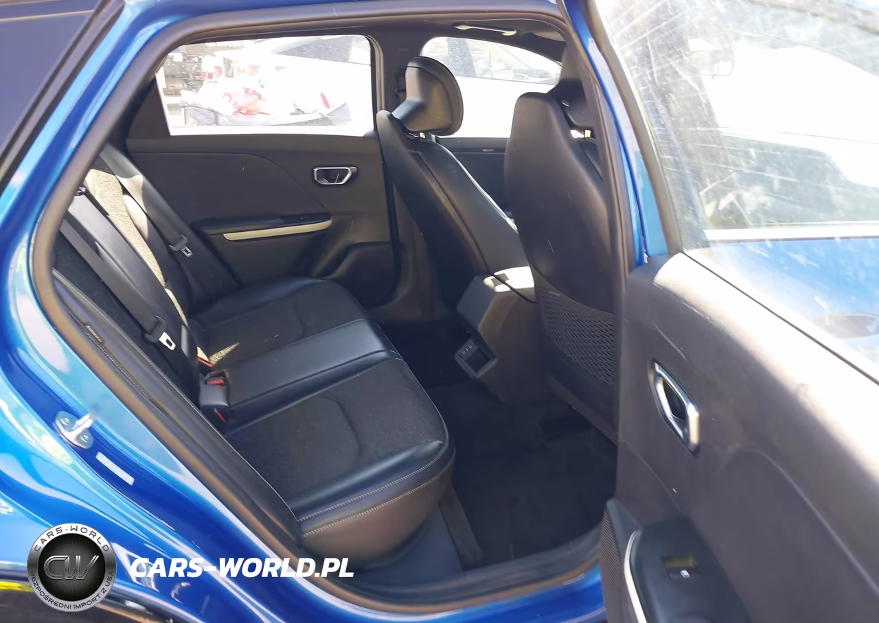 2025 Kia K4 Gt-Line VIN:3KPFW4DE5SE037724 - 8