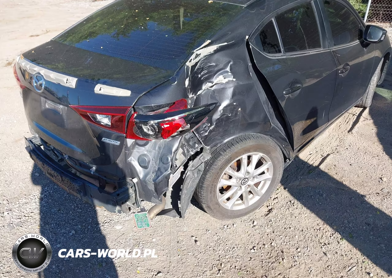 2015 Mazda Mazda3 I Touring VIN:3MZBM1V71FM235972 - 6