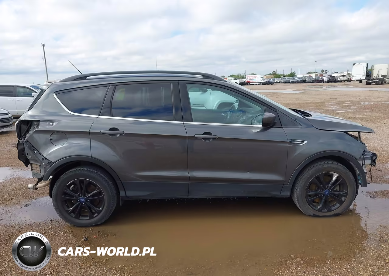 2018 Ford Escape Se VIN:1FMCU9GD2JUC61652 - 14