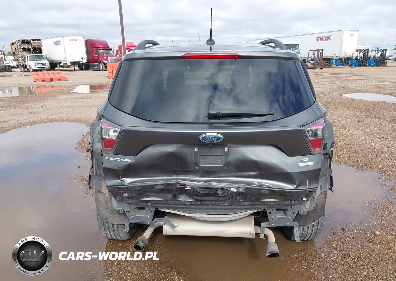 2018 Ford Escape Se VIN:1FMCU9GD2JUC61652 - 17