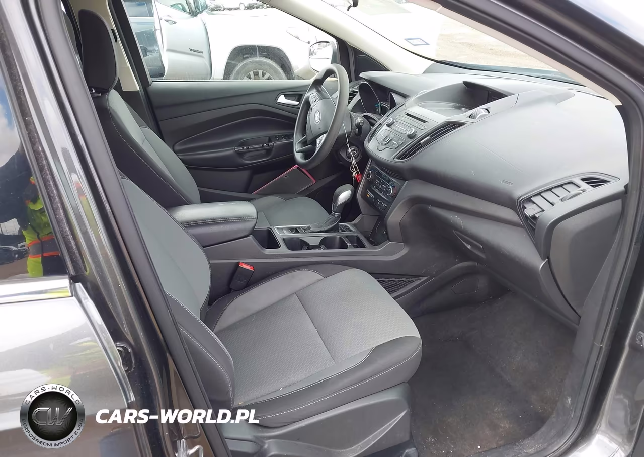 2018 Ford Escape Se VIN:1FMCU9GD2JUC61652 - 5