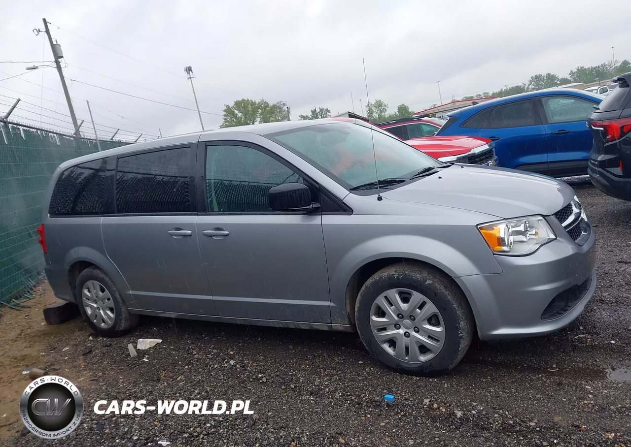 2018 Dodge Grand Caravan Se VIN:2C4RDGBG3JR296539 - 13