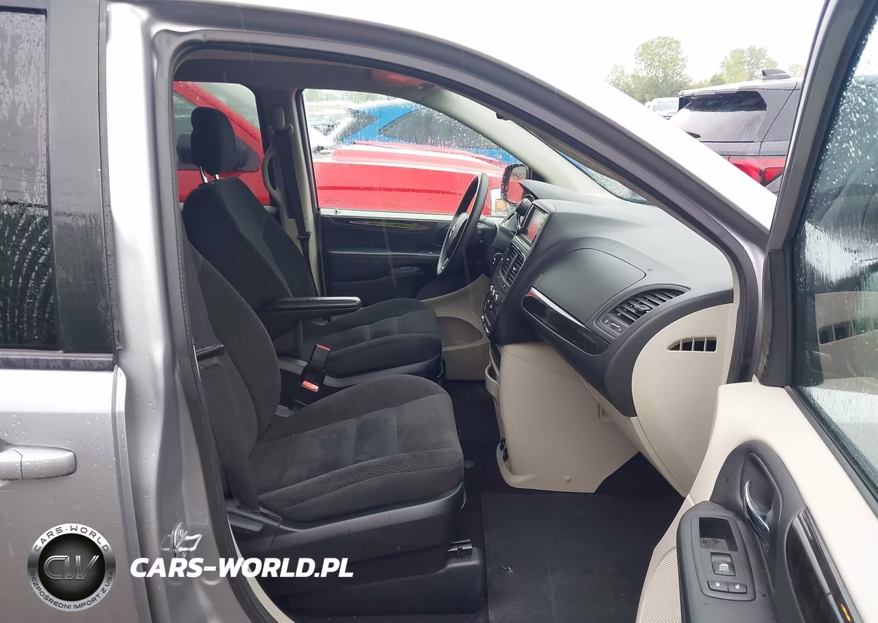 2018 Dodge Grand Caravan Se VIN:2C4RDGBG3JR296539 - 5